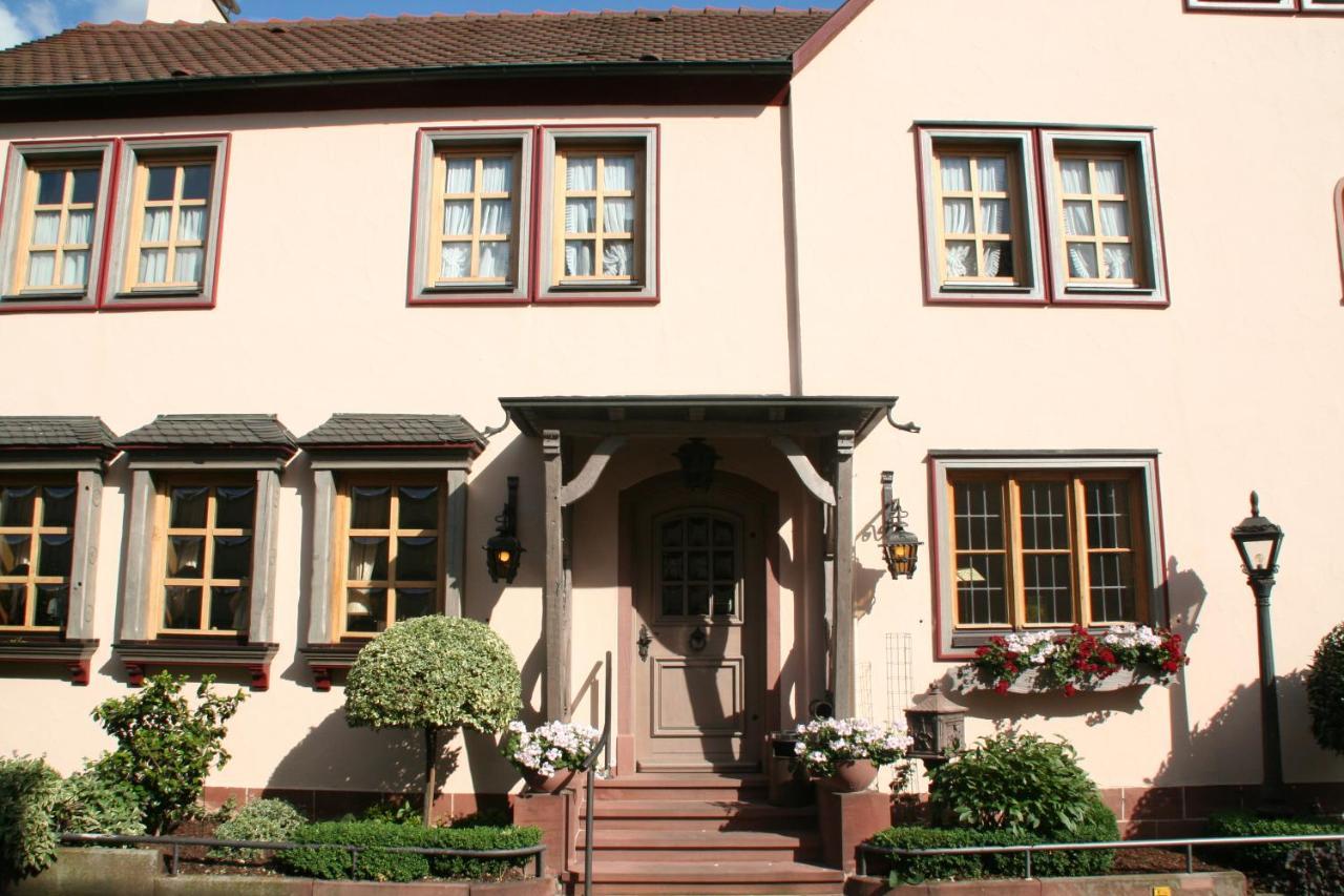 Gasthaus Zur Krone Großheubach المظهر الخارجي الصورة